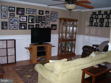 386 Scola Rd, Brookhaven, PA 19015 - photo 3