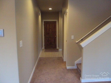 423 N Village Meadows Rd unit 18, Sisters, OR 97759 - photo 7