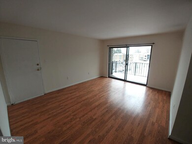 17821 Buehler Rd unit E, Olney, MD 20832 - photo 3