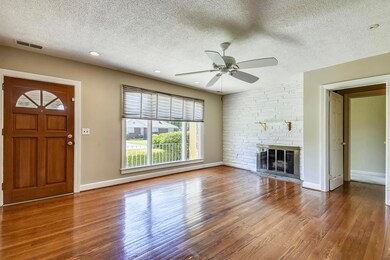 Light Living Room-SC4405