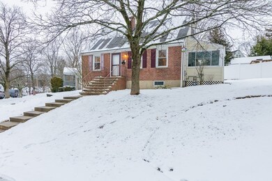 23 Sunrise Dr, North Weymouth, MA 02191 - photo 3