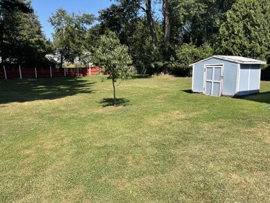 Annetta new yard