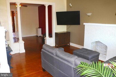 2761 Chesterfield Ave, Baltimore, MD 21213 - photo 2