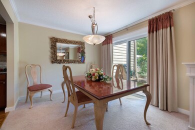 2438WcollierAveSE-11