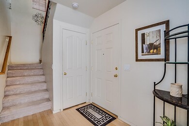 30th-Entry Area