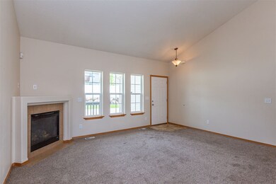 1022 N Fox Ridge Rd, Medical Lake, WA 99022 - photo 2