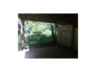 walk out to patio & storeage unit