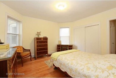 6423 N Fairfield Ave, Chicago, IL 60645 - photo 6