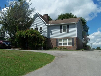 2705 Bear Creek Rd, Cookeville, TN 38506 - photo 2