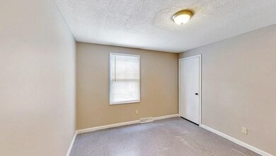 135-137 Cedar St, Springfield, MA 01105 - photo 7