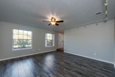 15211 Willow Branch Dr, Houston, TX 77070 - photo 7