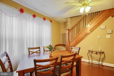 1633 Locust St, Reading, PA 19604 - photo 6