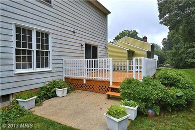 1424 Winding Waye Ln, Silver Spring, MD 20902 - photo 2