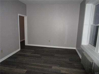 1126 Tilghman St, Allentown, PA 18102 - photo 4