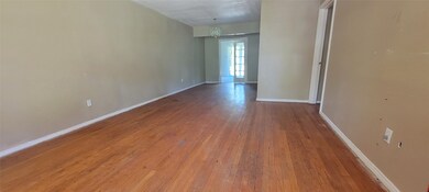 5227 Perry St, Houston, TX 77021 - photo 5