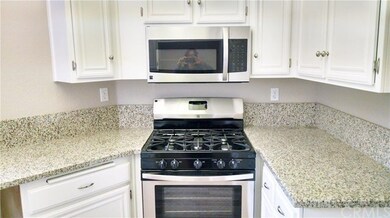 Amazing Kitchen with new 5 burner gas stove, new m