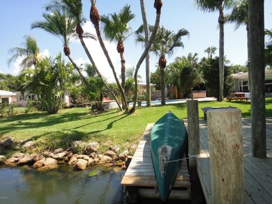 Canoe Slip