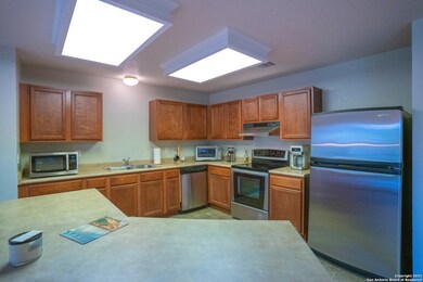 7926 Maddie Ln, San Antonio, TX 78255 - photo 7