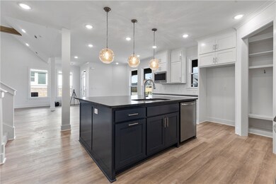 216 Mueller Way, Prairie Grove, AR 72753 - photo 7