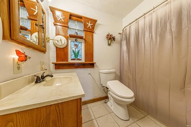 202 E 4th St, Lynnville, IN 47619 - photo 4