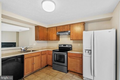 1199 White Coral Ct, Arnold, MD 21012 - photo 7