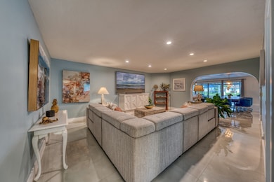 4610 SE 1st Place 33904 - photo 3