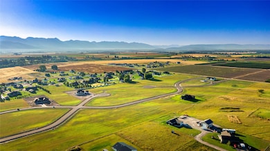 212 Holbrook Dr, Kalispell, MT 59901 - photo 4