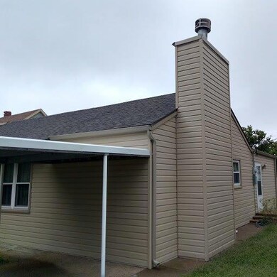 308 N 4th St, Wakeeney, KS 67672 - photo 3