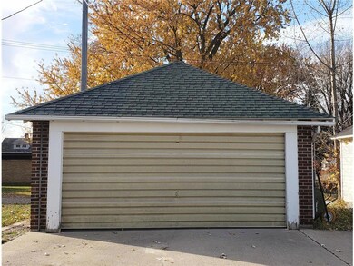 Double garage
