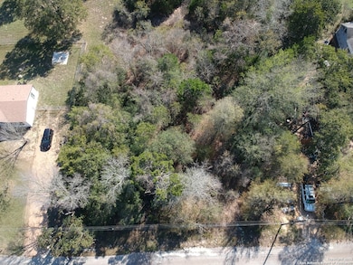 294 Flint Ridge St, Camp Swift, TX 78602 - photo 5