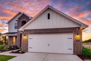 817 Taliaferro Trail, Springtown, TX 76082 - photo 4