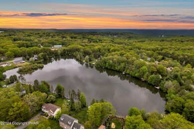 2 Summit Dr, Mount Pocono, PA 18344 - photo 4