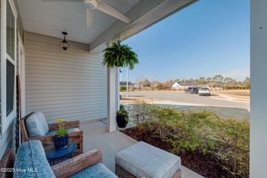 1629PointingGriffonPlace-5