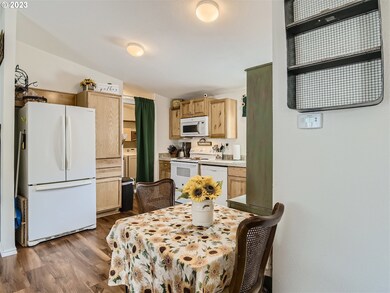 23421 S Highway 213 unit 39, Oregon City, OR 97045 - photo 7