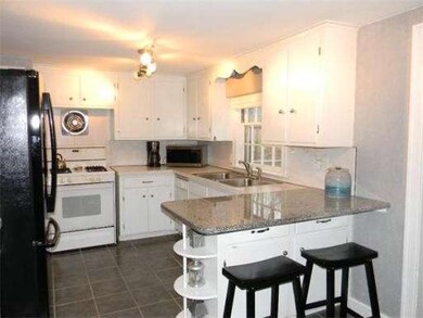 49 Ash St, Hopkinton, MA 01748 - photo 4