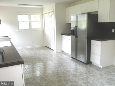 15830 Comus Rd, Clarksburg, MD 20871 - photo 3