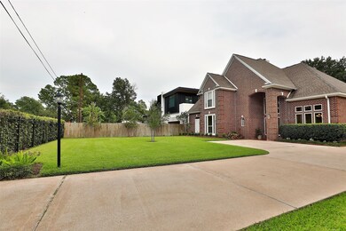 12947 Memorial Dr, Houston, TX 77079 - photo 3