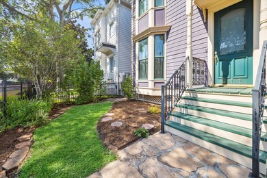 611 E 10th St, Houston, TX 77008 - photo 3