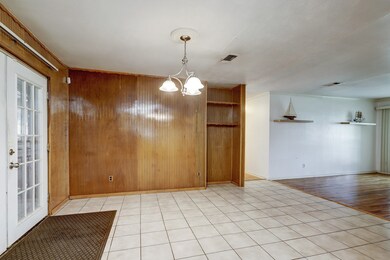 5803 Lavender St, Houston, TX 77026 - photo 2