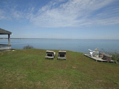 39 N Neck Rd, Edgartown, MA 02539 - photo 4