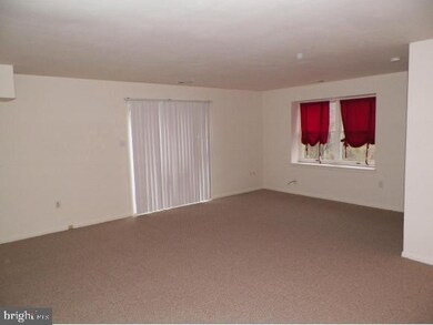 115 W Winged Foot Ct, Little Egg Harbor Township, NJ 08087 - photo 6