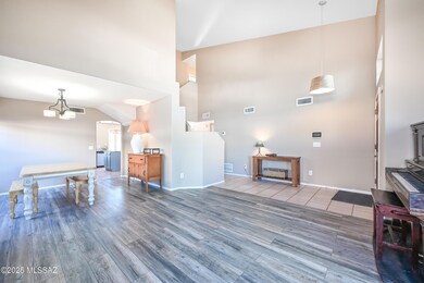 11632 N Labyrinth Dr, Tucson, AZ 85737 - photo 4