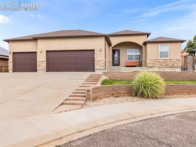 5114 Lynn Meadows Dr, Pueblo, CO 81005 - photo 2