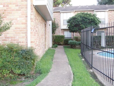 Walkway to Condo from Parking Area by the Pool.