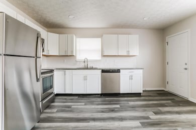 006-photo-kitchen-13975111