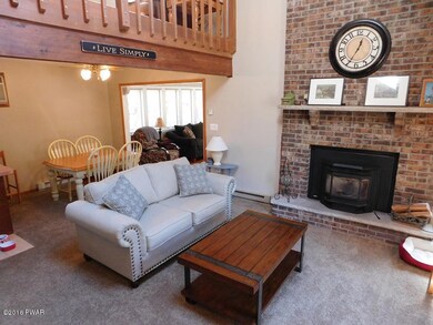 127 Franklin Dr, Dingmans Ferry, PA 18328 - photo 3