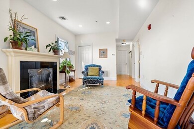 210 Summer St unit 3, Somerville, MA 02143 - photo 3