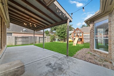 16019 Maplewick Dr, Tomball, TX 77377 - photo 4