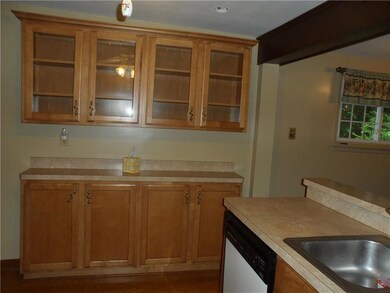 21 Kunkle Ave, Homer City, PA 15748 - photo 3