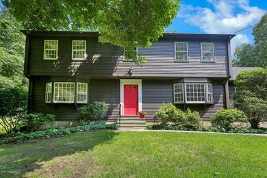 9 Dartmouth Rd Cos Cob CT-large-031-028-